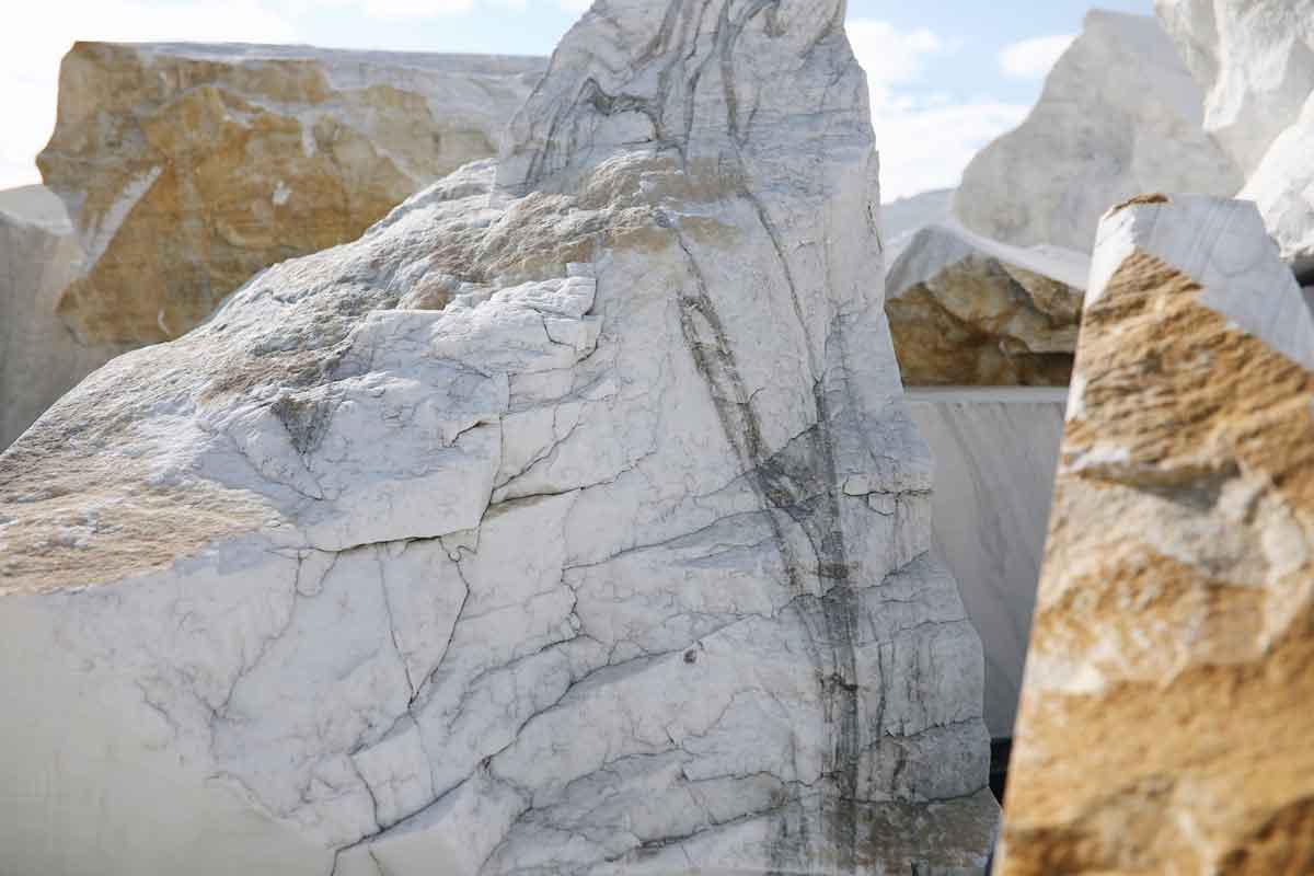 What Is Marble? [Beginner Countertop Guide] RSK Marble & Granite